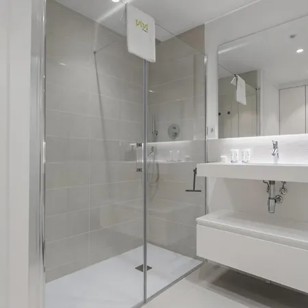 Apartment Vivi Homes - Gerrard Jacuzzi, Terrace, Pool & Sea Vew *