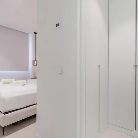 Apartman Vivi Homes - Gerrard, Terrace, Pool & Sea Vew *