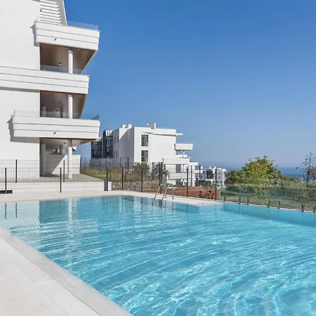 Apartman Vivi Homes - Gerrard, Terrace, Pool & Sea Vew *